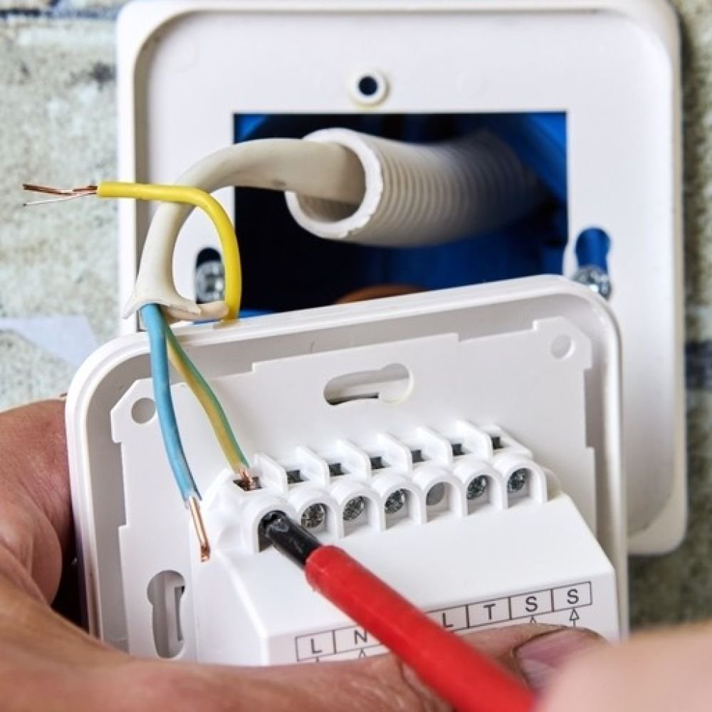 Installing And Connecting Wires To Wall Thermostat For Floor Heating System